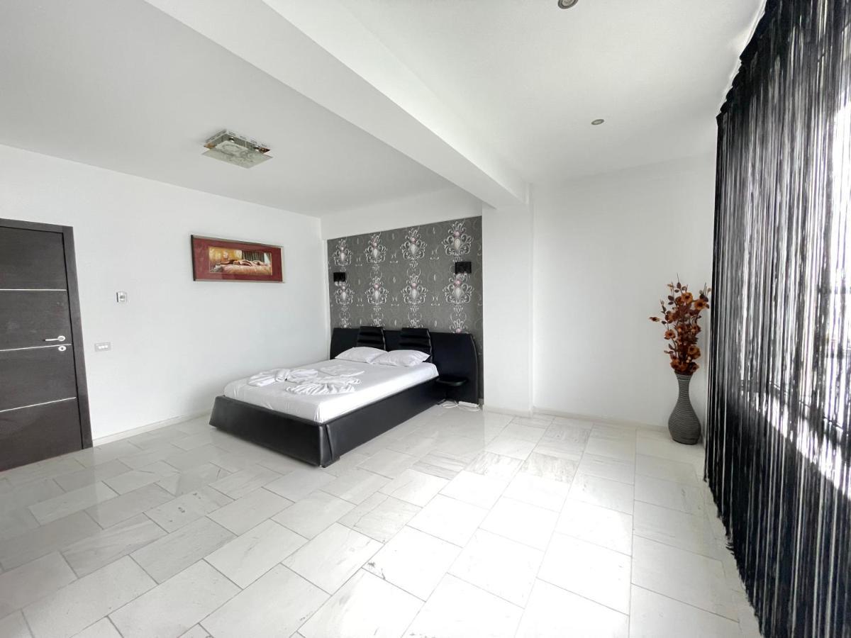 Sns Apartament In Vila Sophia Mamaia Ngoại thất bức ảnh